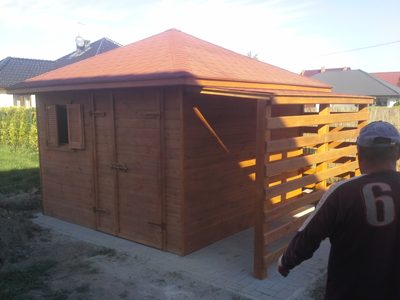 Domek gospodarczy lub wiata ogrodowa z drewna - realizacja 8