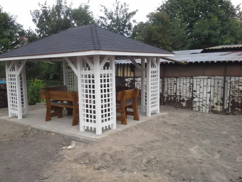 Altana ogrodowa z drewna - realizacja